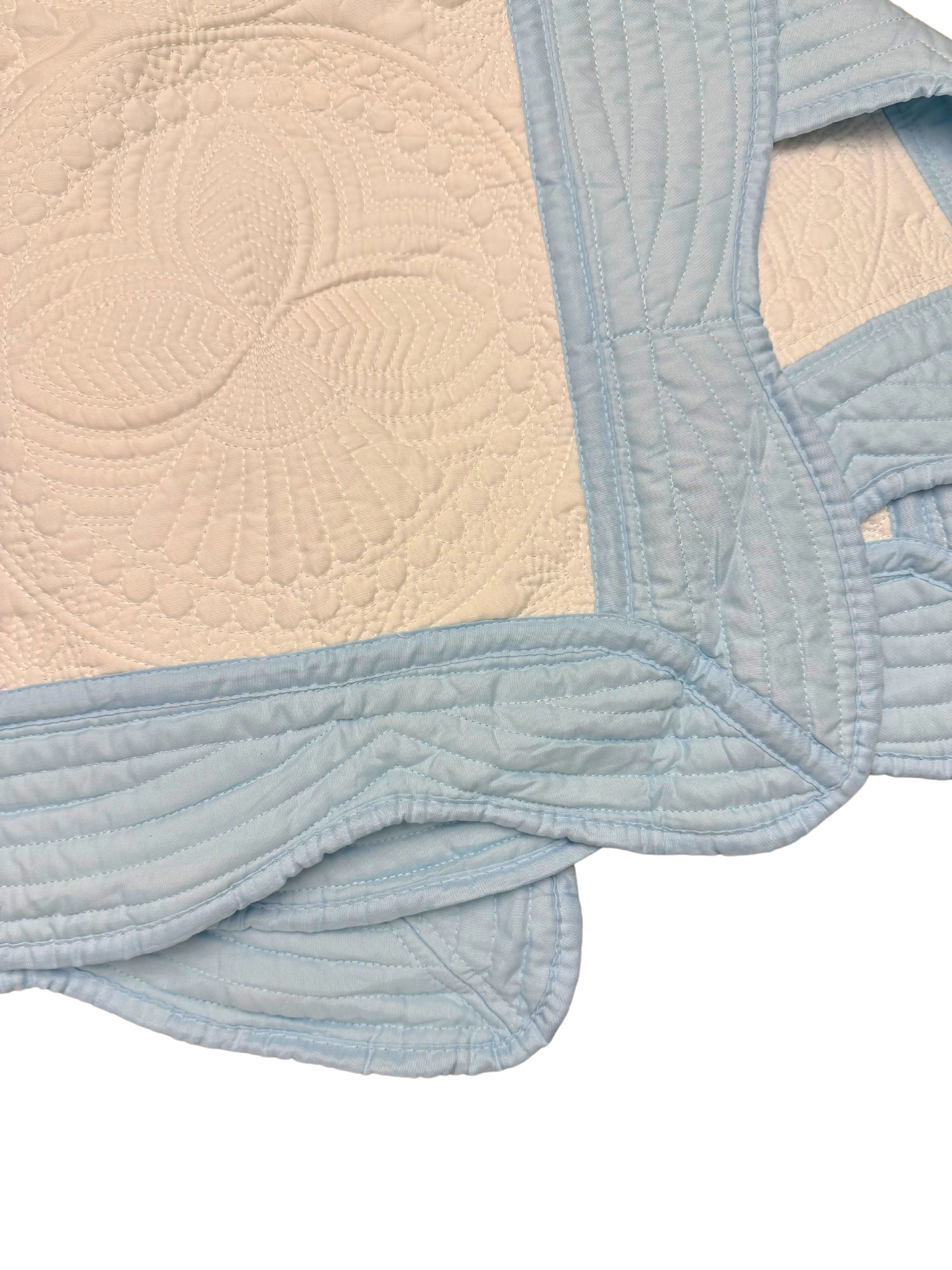 Nathaniel Two-Tone Heirloom Quilt